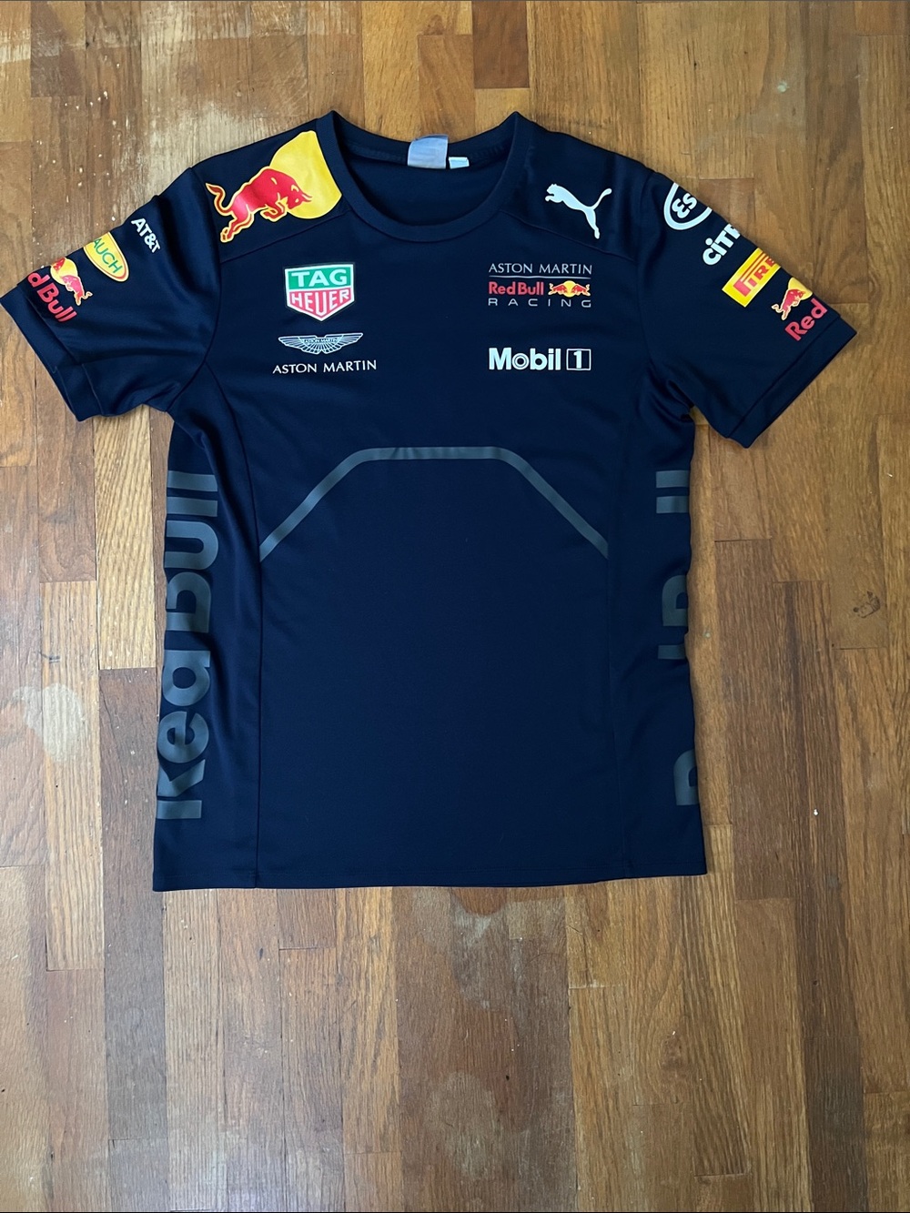 🏁Puma x Red Bull Racing - Rare T-Shirt - S 🏁